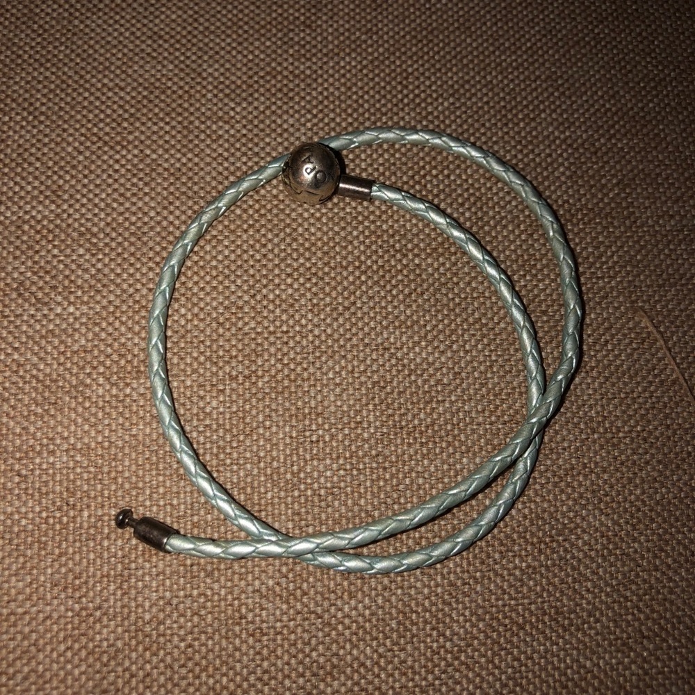 Light mint Pandora double leather bracelet